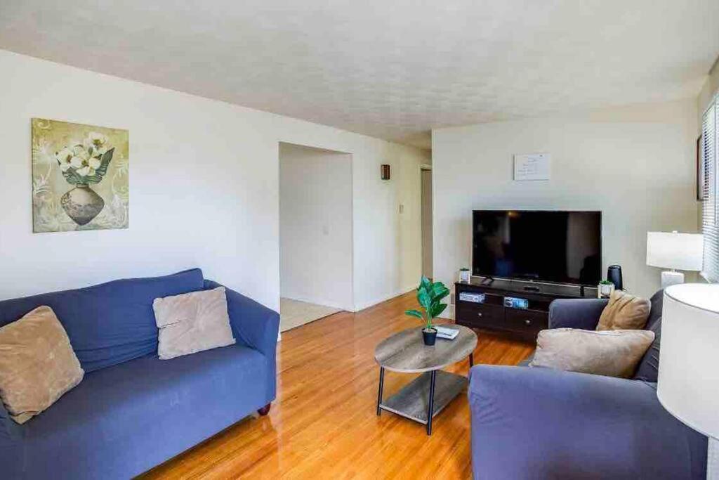 Vila {Hot Tub In Ranch} Mins To Airport/Uofr/Strng/Dwtn Rochester Exteriér fotografie