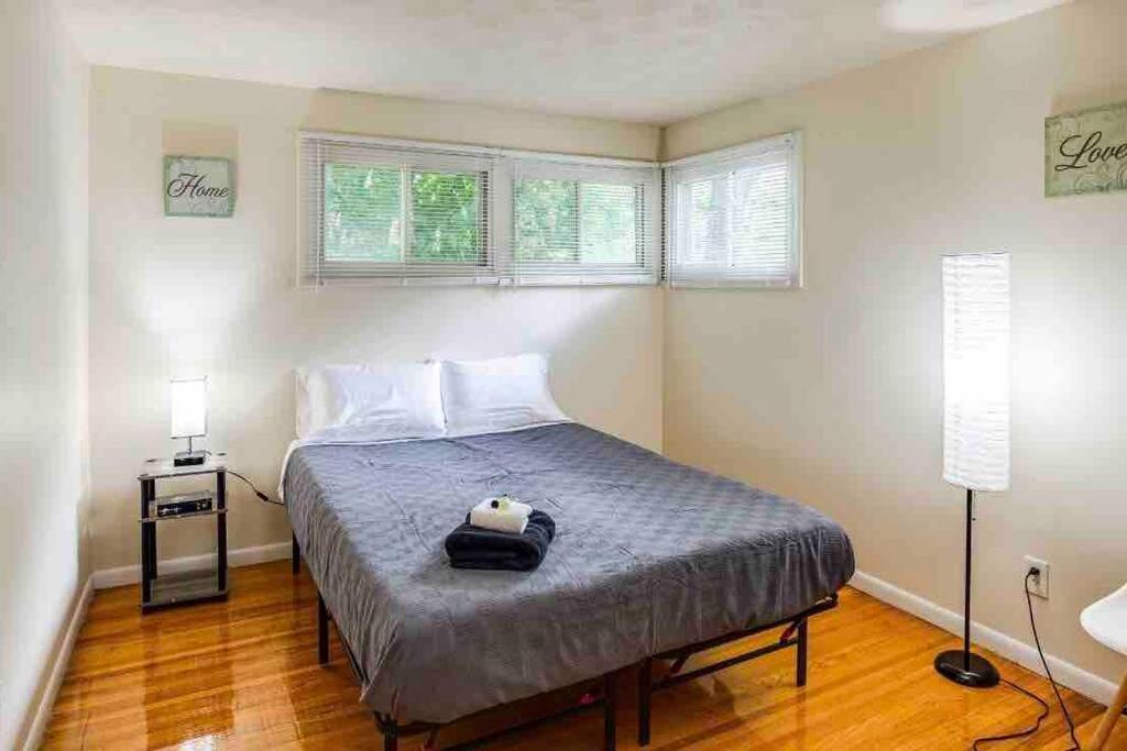 Vila {Hot Tub In Ranch} Mins To Airport/Uofr/Strng/Dwtn Rochester Exteriér fotografie